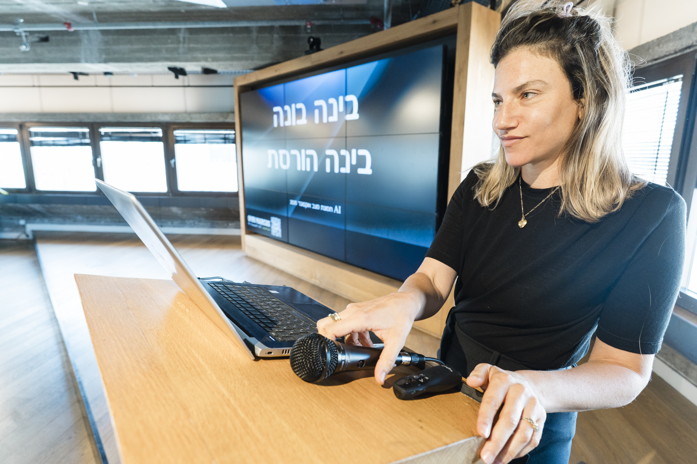 חלל אירועים